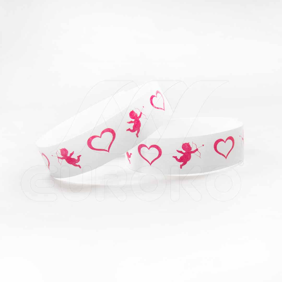 Design esclusivi con cupidi e cuori già stampati, pronti all'uso.