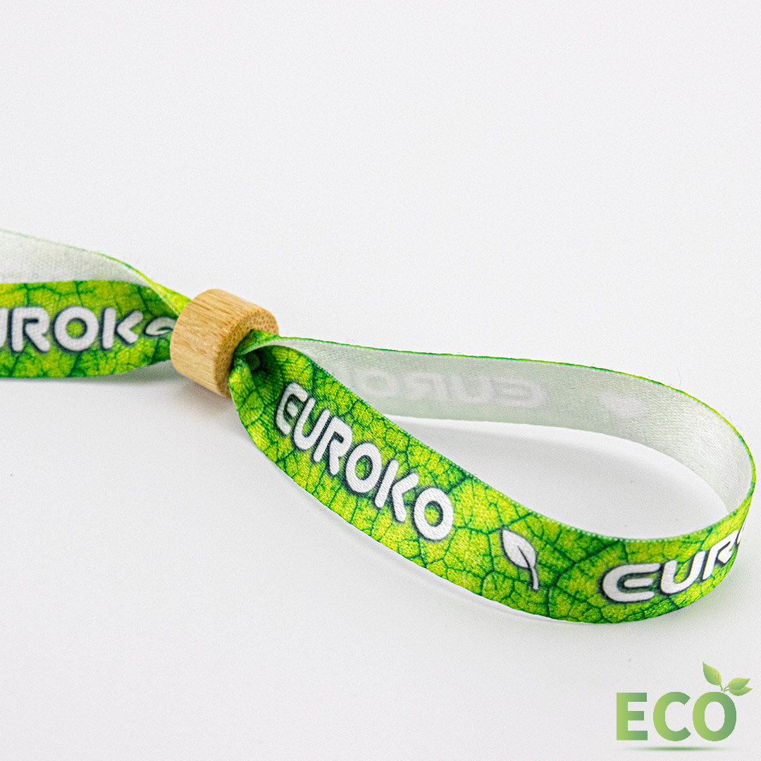 Gestochen scharfe Details dank modernster Vollfarbdruck-Technologie.