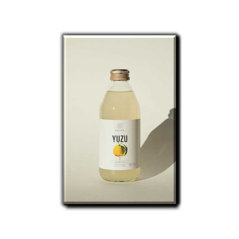 Stampa HD brillante su legno MDF di qualità per immagini nitide.