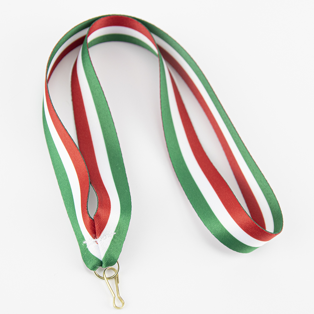 Anello in metallo dorato già montato, pronti all'uso immediato.