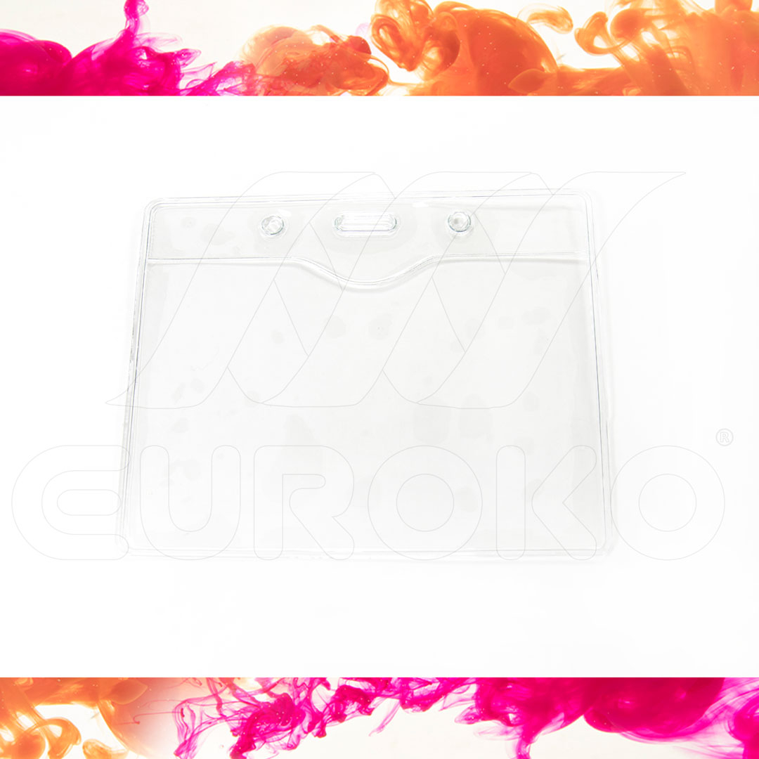 Kristallklare Sicht auf Ihre Ausweise dank hochwertigem PVC-Material.