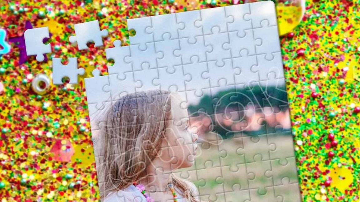 Transformez vos photos préférées en puzzle personnalisé unique.