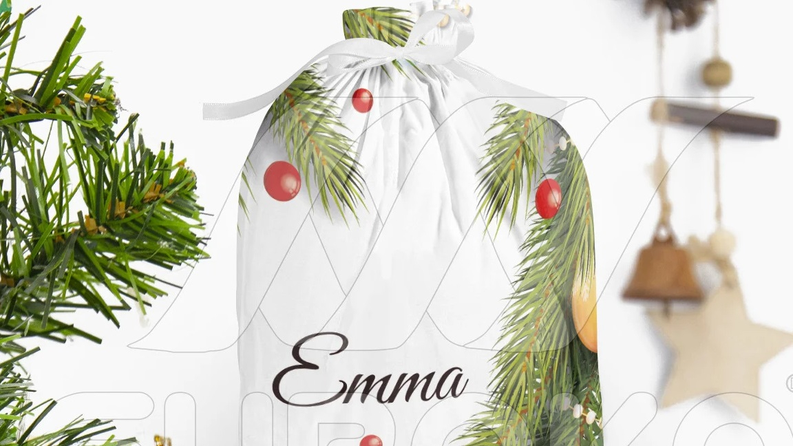 Personalizzazione professionale con il nome per un regalo unico.