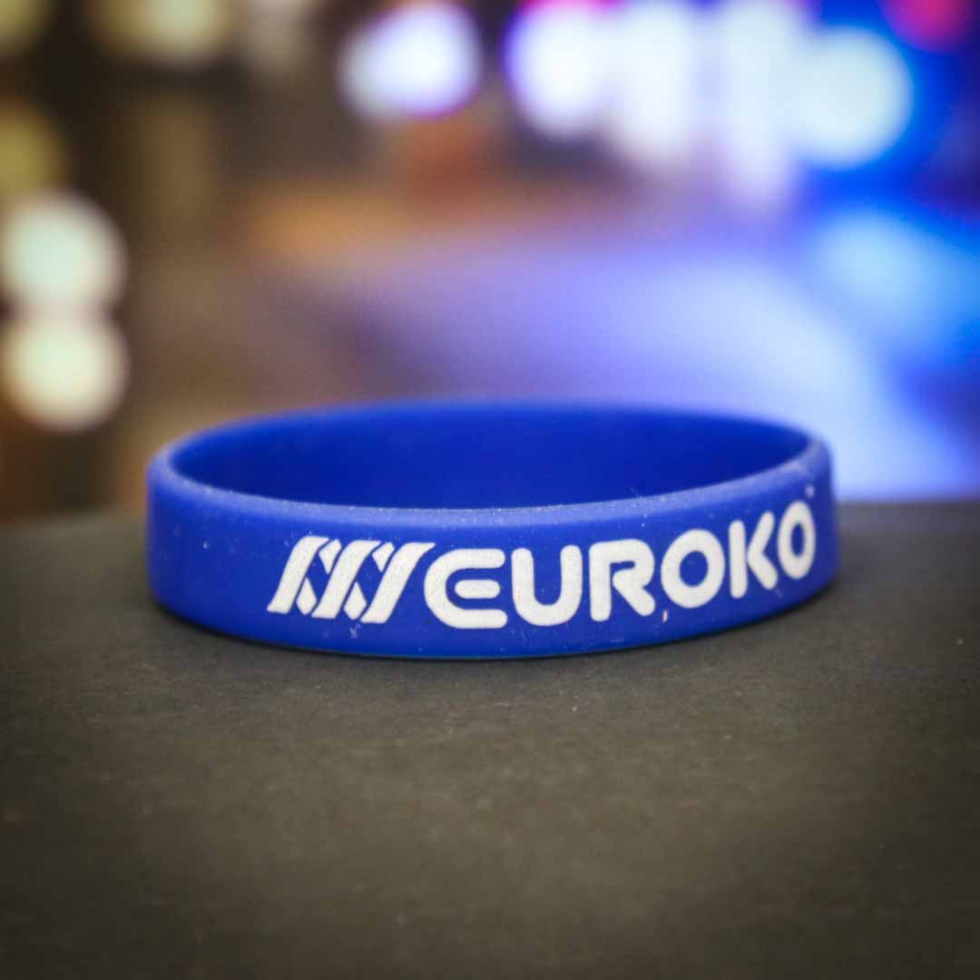 Silicone morbido di qualità premium per comfort superiore.