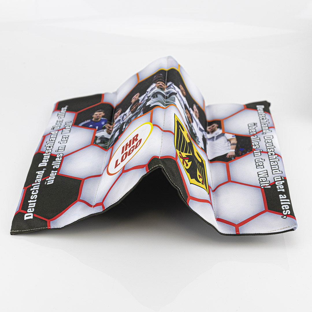 Brillante Farben dank hochwertigem Sublimationsdruck auf der gesamten Fläche.