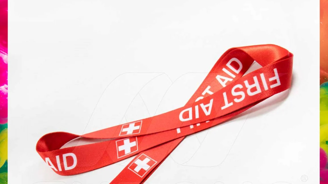 Hochwertiges Satin-Material mit professionellem Glanz und Komfort.