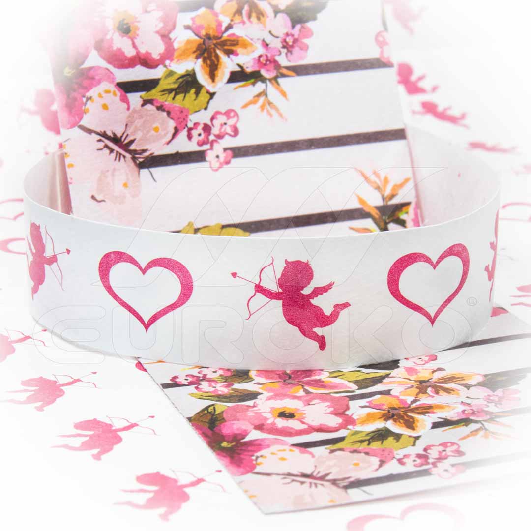 Perfetti per eventi romantici con un'estetica festiva coordinata.