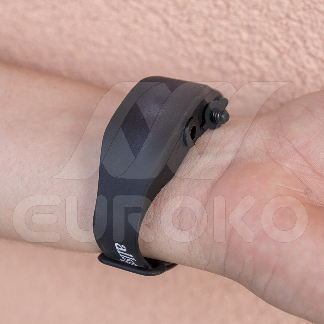 Custom Desinfectant Bracelets