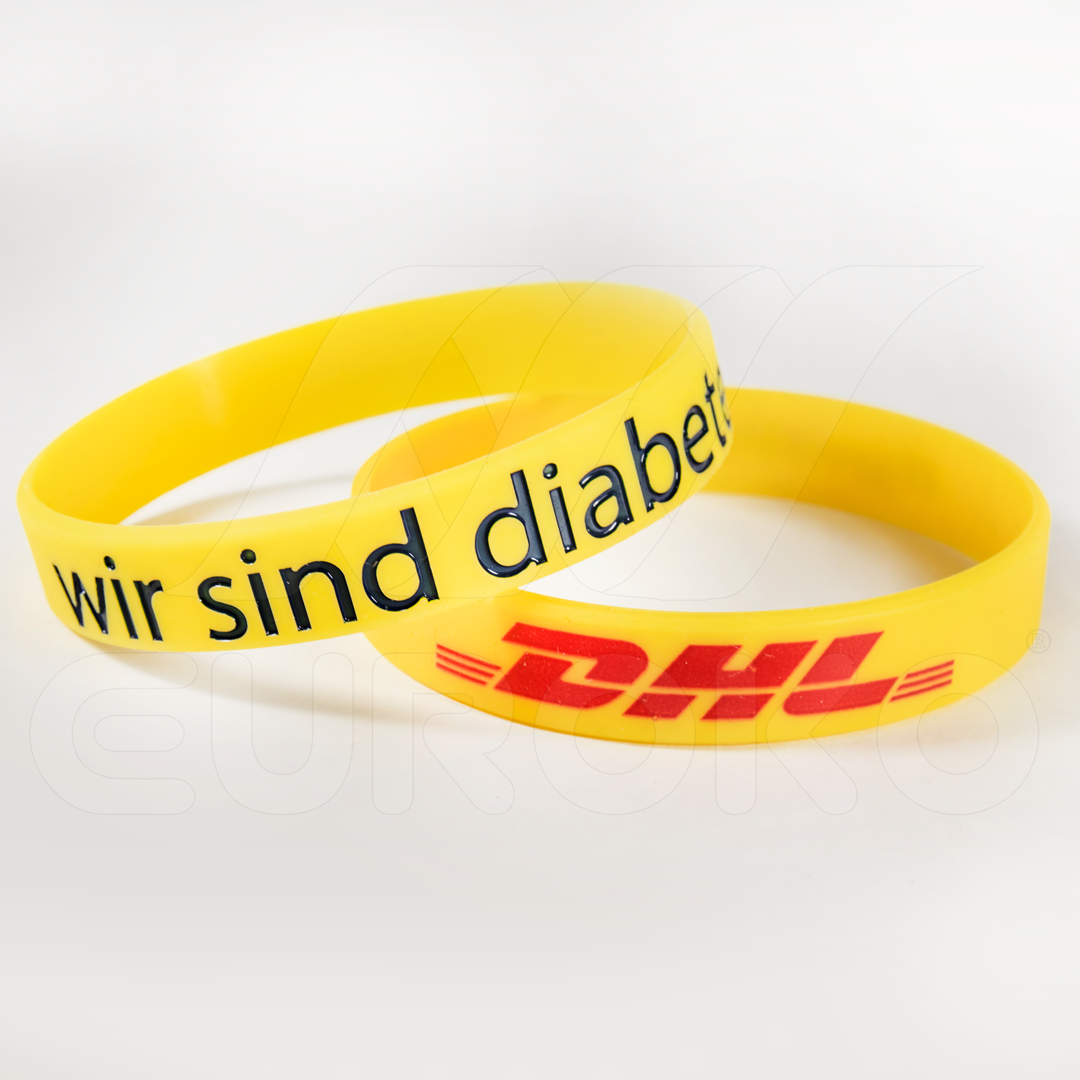 Resistenti all'acqua e all'usura per uso prolungato.