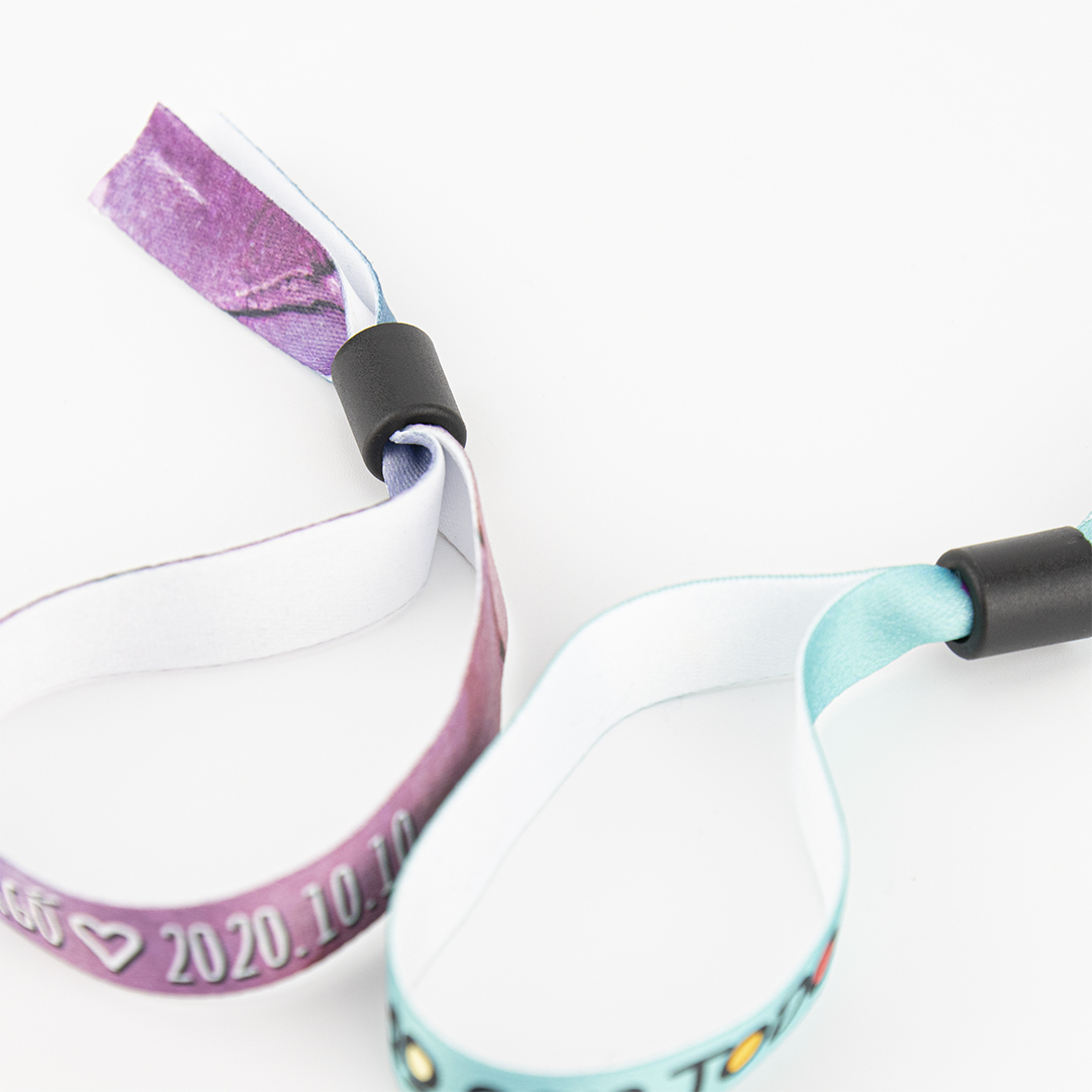 Stampa a colori vivaci e nitidi per personalizzazione perfetta.