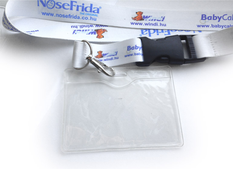 Compatibile con cordoncini e clip per massima versatilità d'uso.