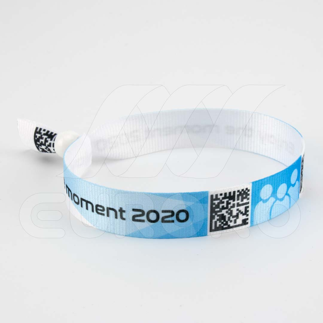 bedruckte Stoff Eintrittsb&auml;nder mit einem qe code