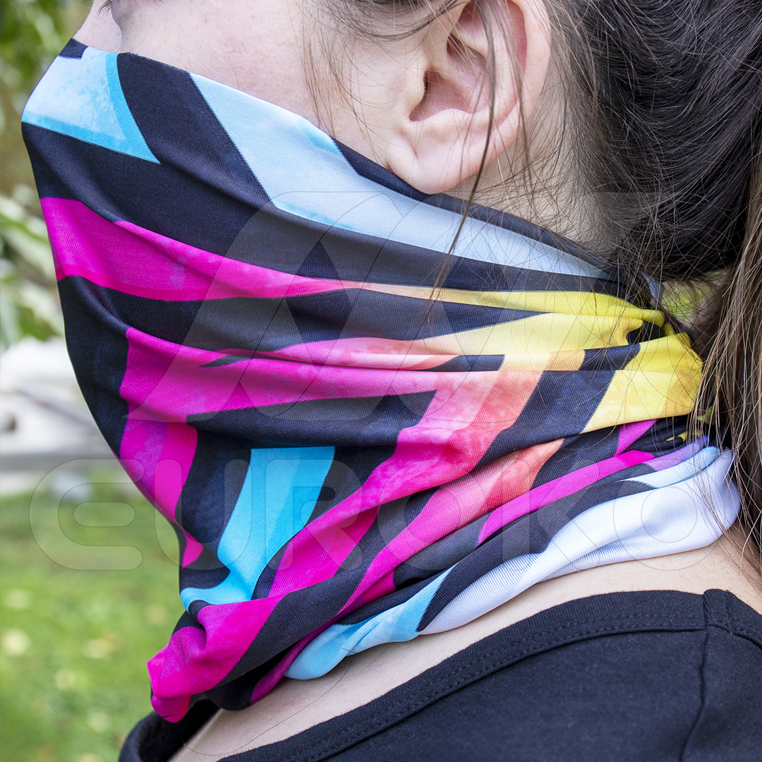 Microfibra morbida ed elastica per comfort e vestibilità perfetti.